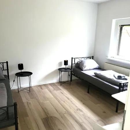 Monteur-haus Heinrich Marzahn, Hellersdorf, Lichtenberg 베를린