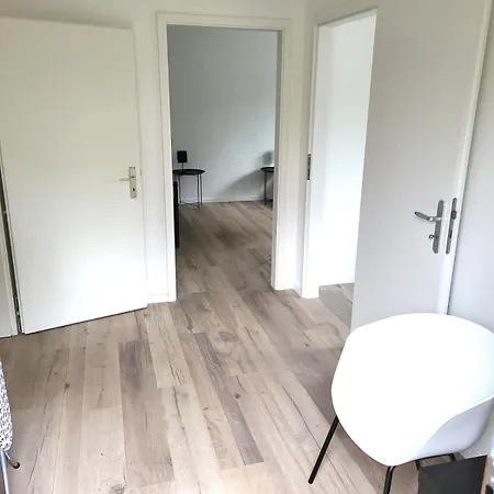 Monteur-haus Heinrich Marzahn, Hellersdorf, Lichtenberg 베를린