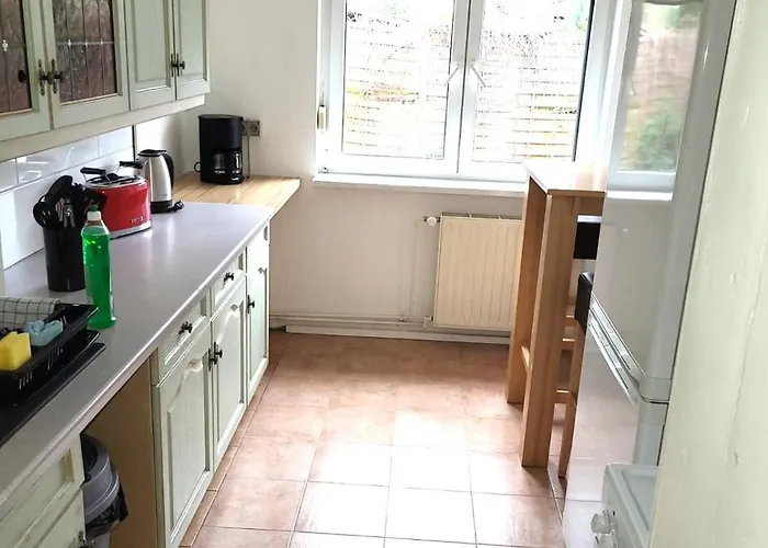 Monteur-haus Heinrich Marzahn, Hellersdorf, Lichtenberg Holiday home *